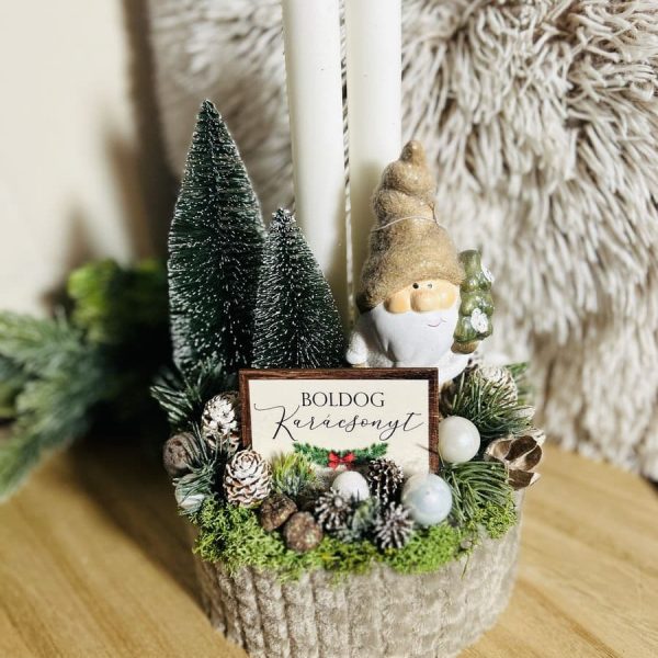 Karacsonyi_asztaldisz_manoval_8.490 Ft